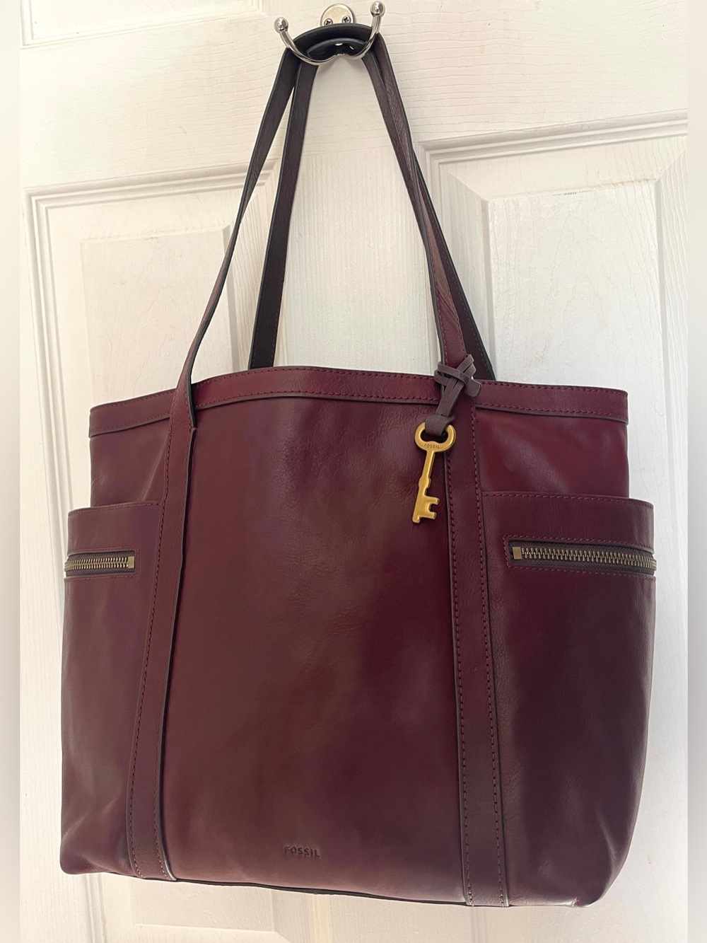 Fossil Caitlin Maroon/Claret Red Zip Top Double Handle Leather Tote
